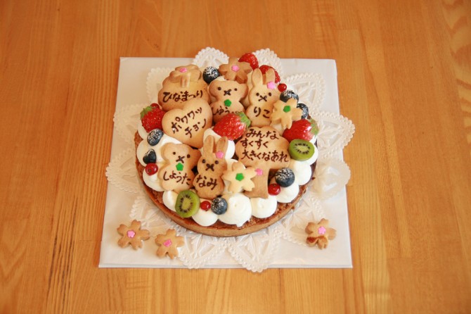 ひなまつりのケーキ