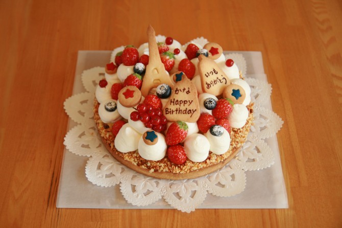 バースデーケーキ　フランス風