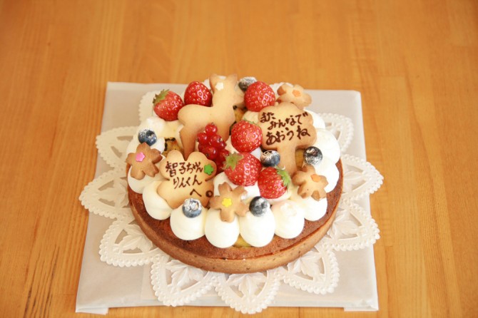 プレゼントケーキ