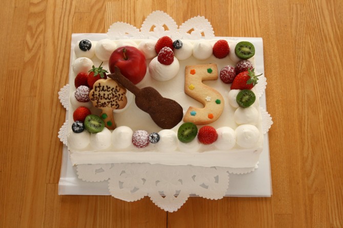 バースデーケーキ　５さい