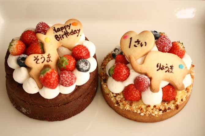 双子ちゃんのバースデーケーキ