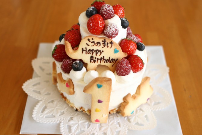 バースデーケーキ<br>結婚式 サプライズ ケーキ