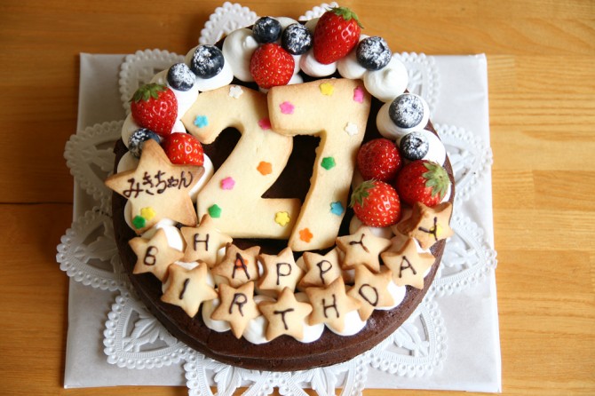 バースデーケーキ<br>チョコレート