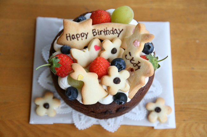 バースデーケーキ<br>チョコレートケーキ