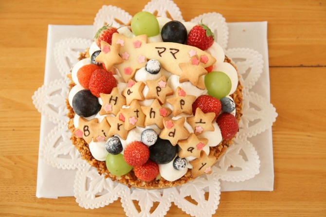 バースデーケーキ<br>フルーツタルト１７センチ