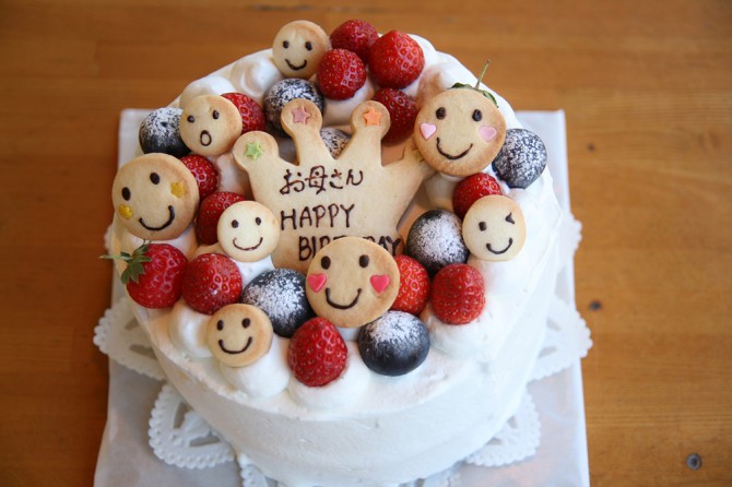 バースデーケーキ<br>スマイルママ