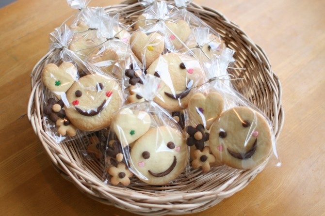 ニコちゃんとお花