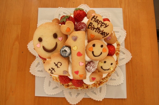 タルトのバースデーケーキ