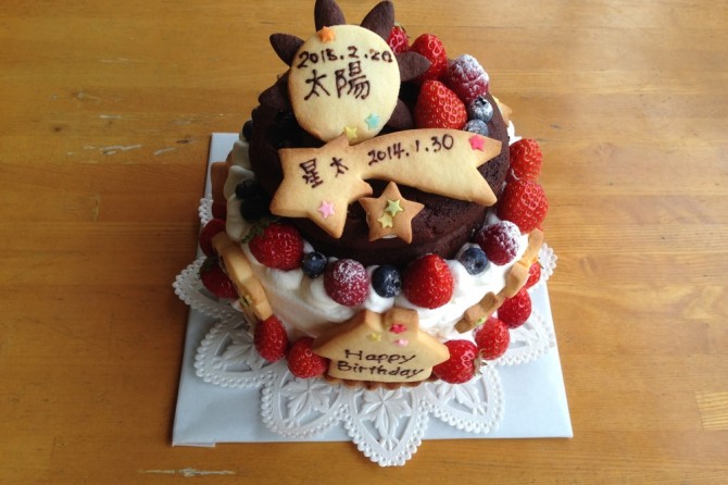 ２段のスぺシャルケーキ