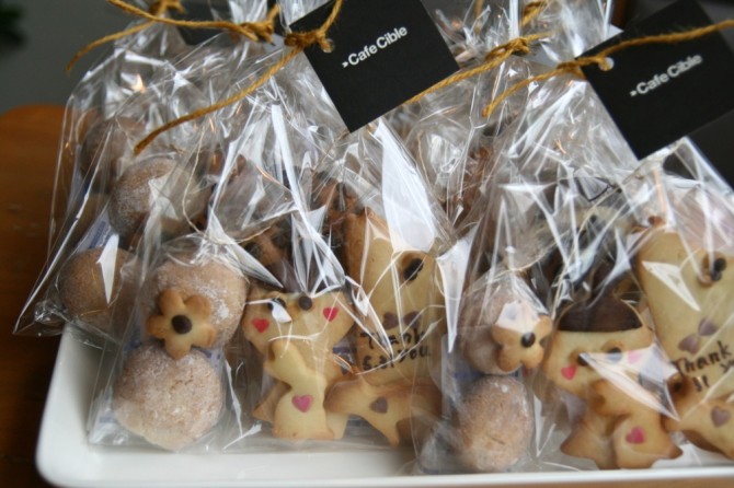 結婚式のクッキー詰め合わせ