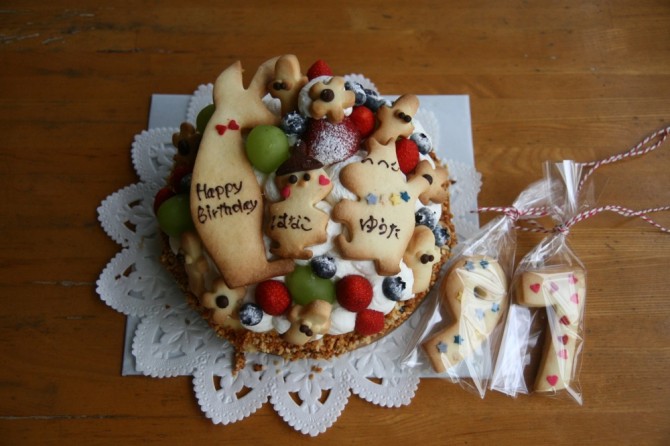 ７歳と９歳の合同バースデーケーキ