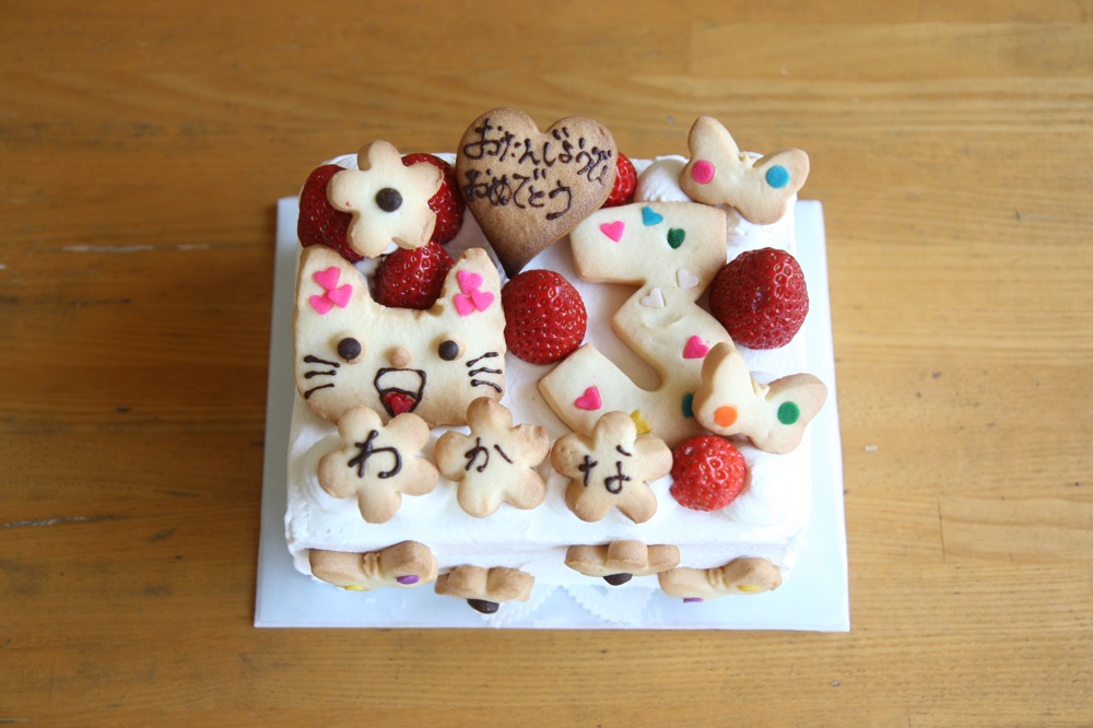 ３歳のバースデーケーキ