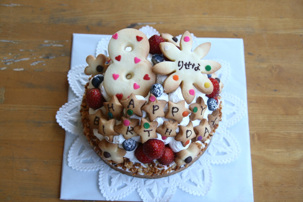 ８歳のバースデーケーキ