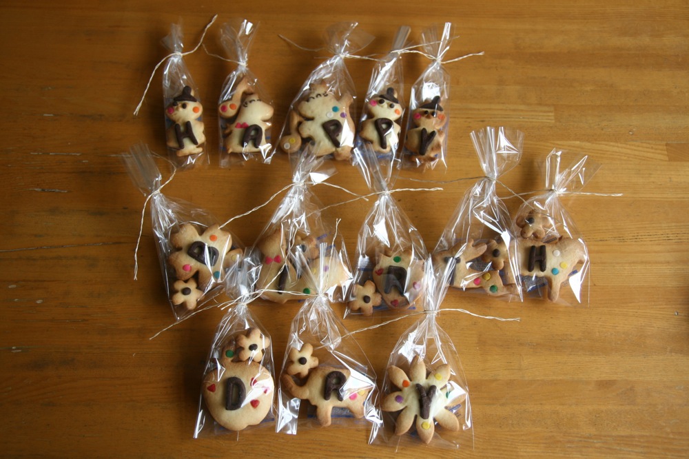 HAPPYBIRTHDAYクッキー