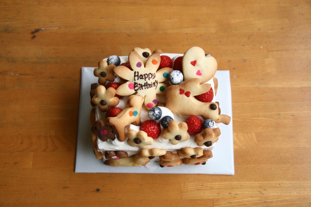 １２センチのスポンジケーキ