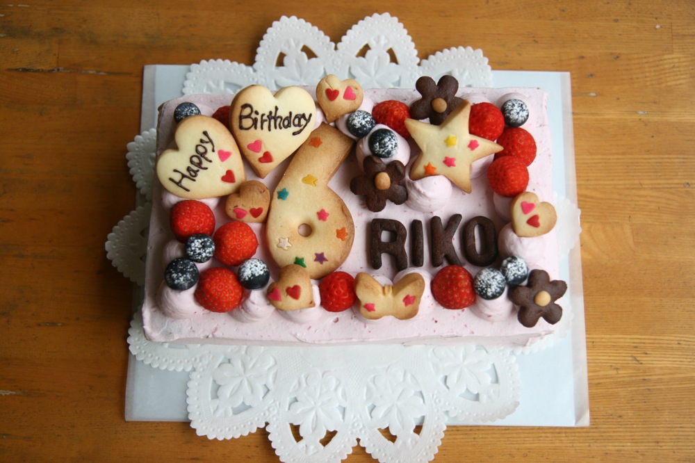 ６歳になるRIKOちゃんのケーキ