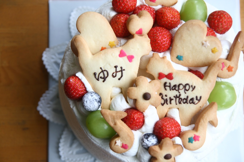 シフォンケーキのバースデーケーキ