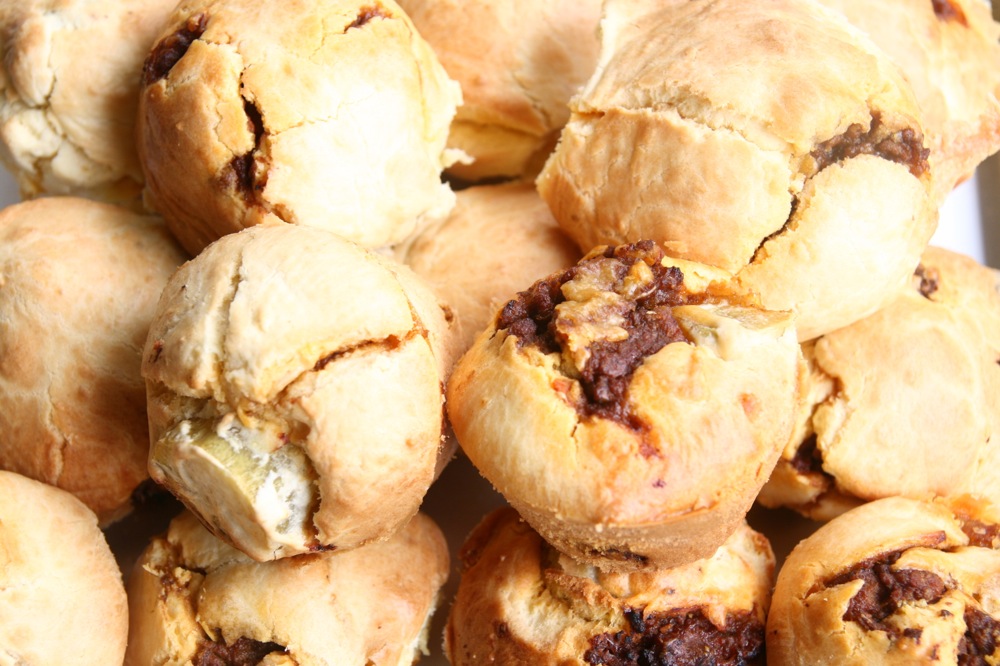 ドライカレーとサツマイモのマフィン