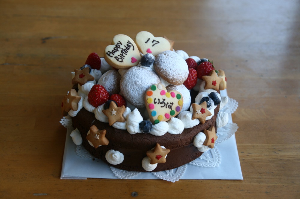 娘さんに贈るケーキ