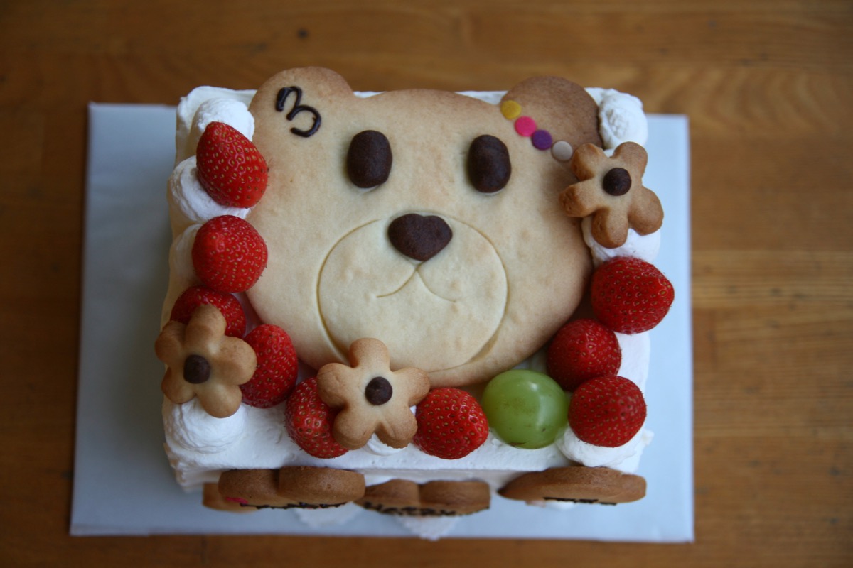 ゆなちゃん３歳おめでとう