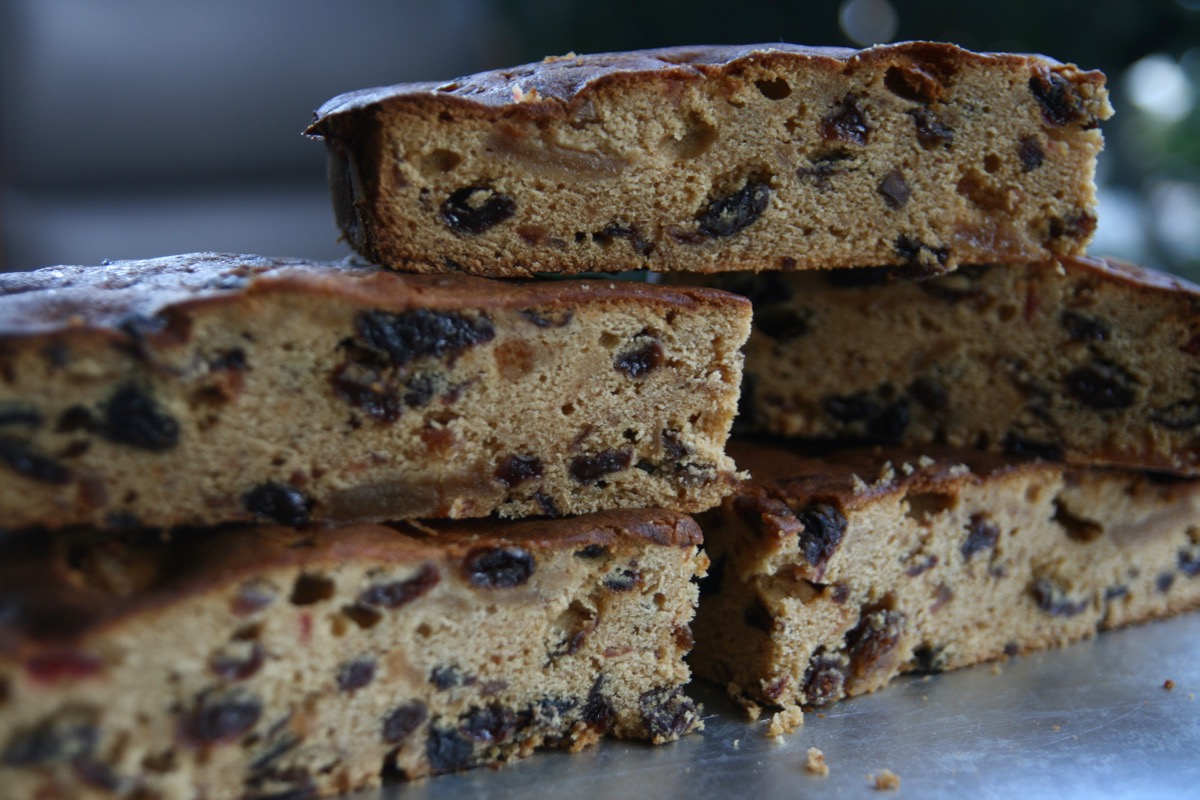 フルーツケーキ