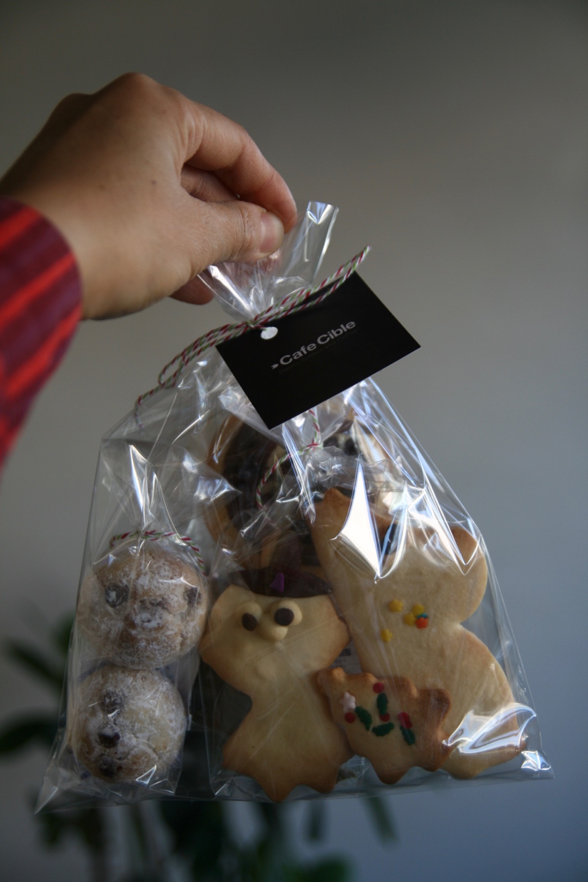 年内のケーキの予約は締め切りました。