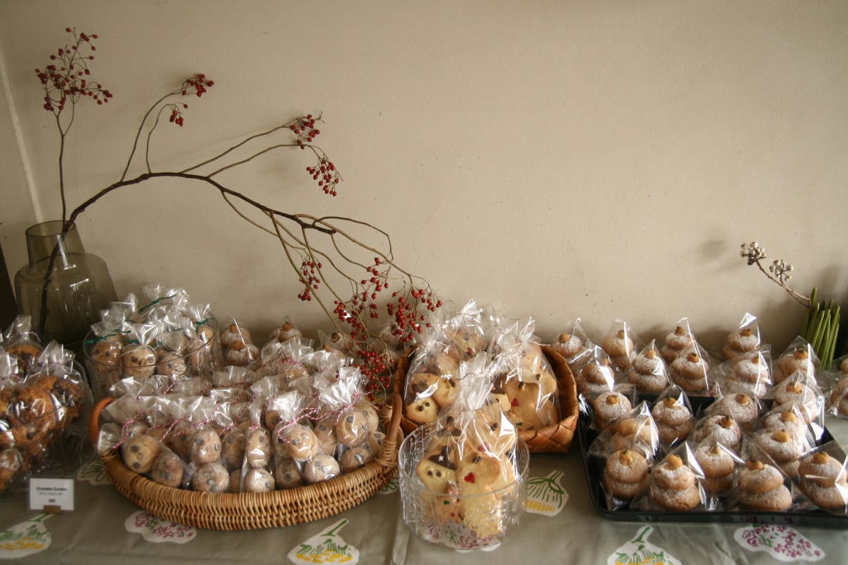 ２３日のクリスマスケーキの受け渡し無事終わりました。